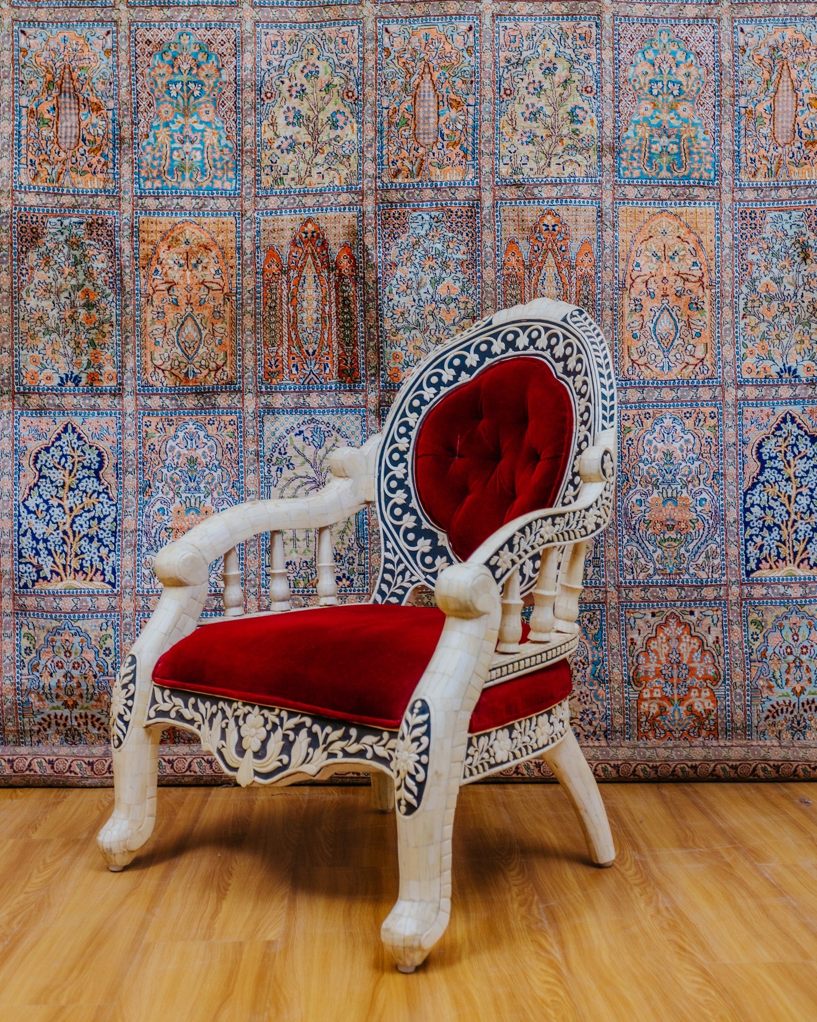 Bone Work Sofa Set