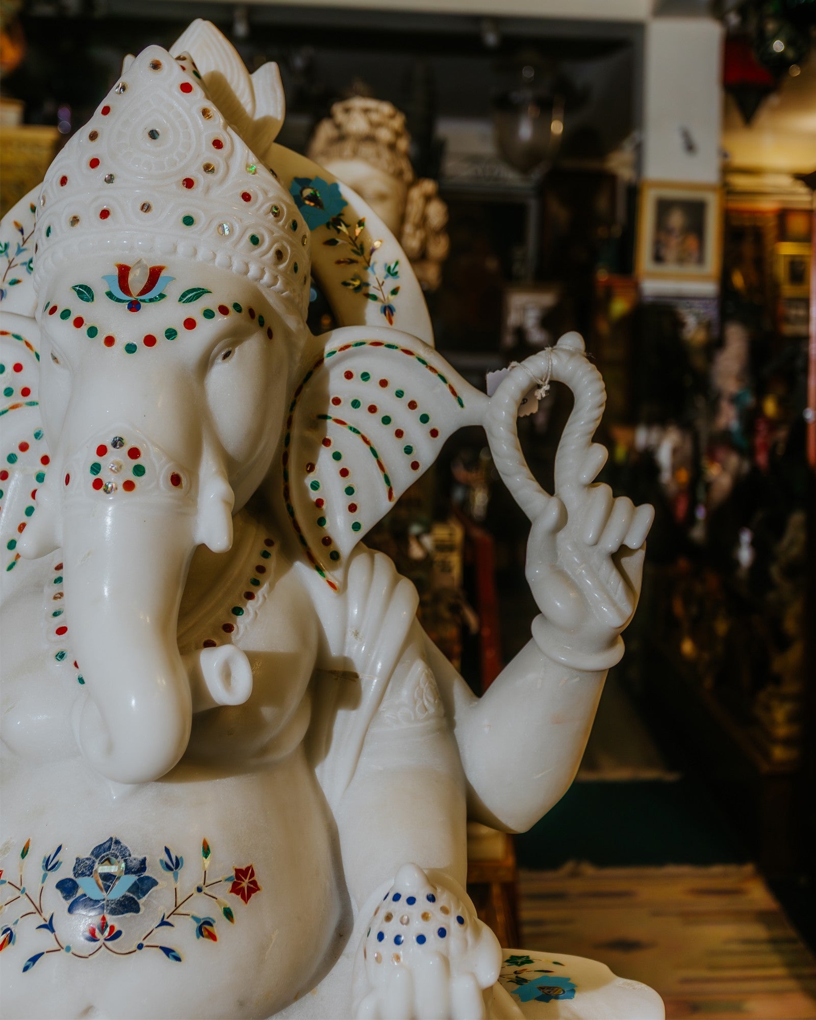 Gemstone inlaid White Marble Ganesha